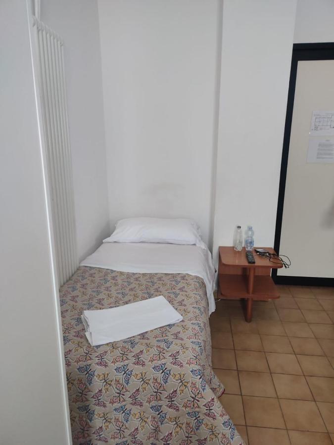 Hotel Italia Reggio Emilia Exteriör bild